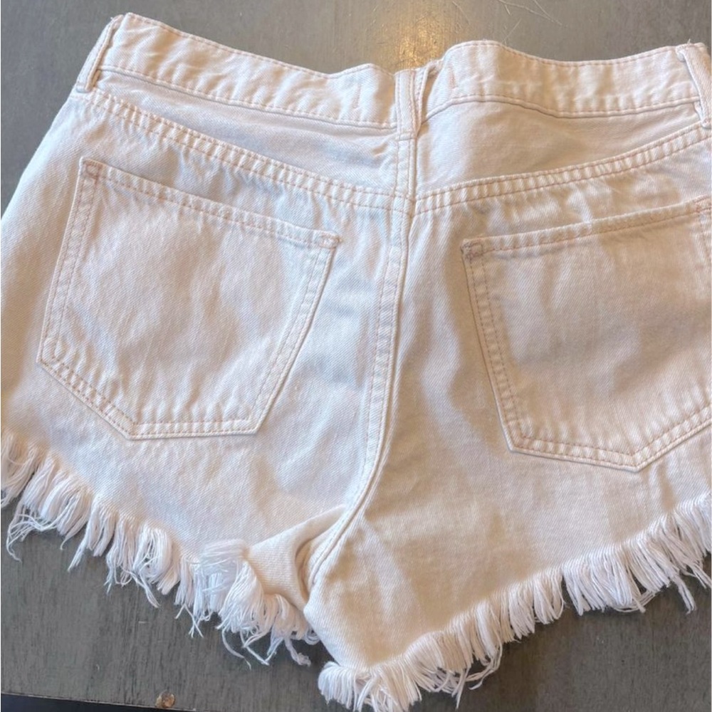 We The Free button fly shorts size 27